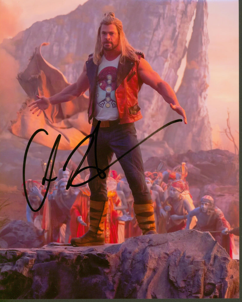 Chris Hemsworth Signed 11x14 Photo - SWAU Authenticated - SWAU