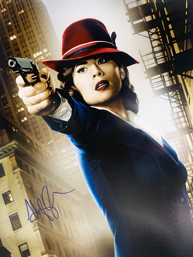 Hayley Atwell Signed 16x20 Photo - SWAU Authenticated